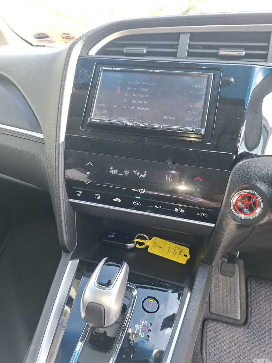 Honda Jazz Estate, Petrol Hybrid, 2022, White