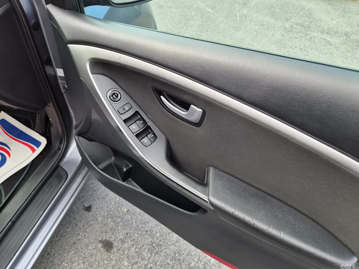 Hyundai i30 Hatchback, Diesel, 2013, Grey