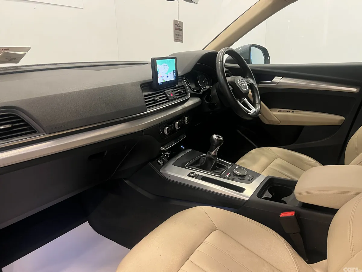 Audi Q5 SUV, Diesel, 2018, Grey