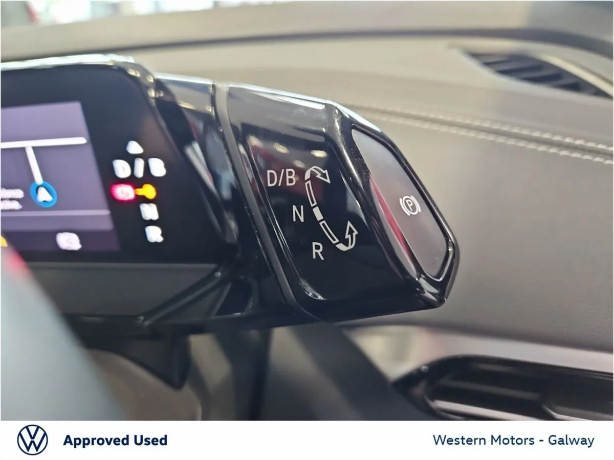 Volkswagen ID.4 SUV, Electric, 2025, Silver