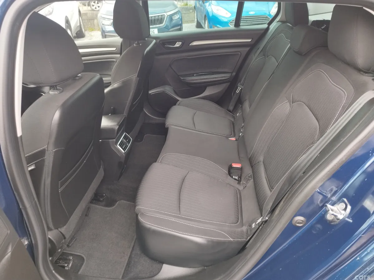 Renault Megane Estate, Diesel, 2020, Blue