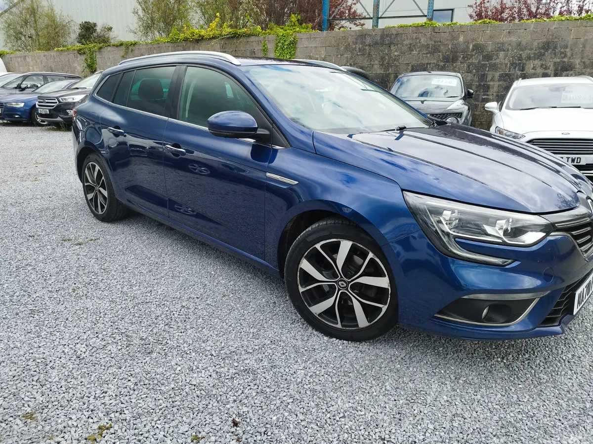 Renault Megane Estate, Diesel, 2020, Blue