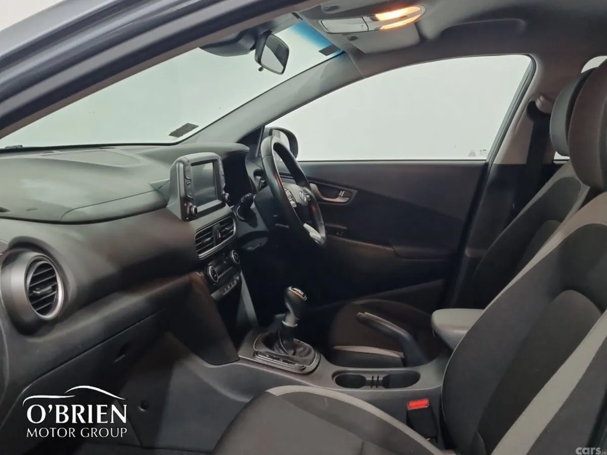 Hyundai KONA MPV, Petrol, 2021, Grey