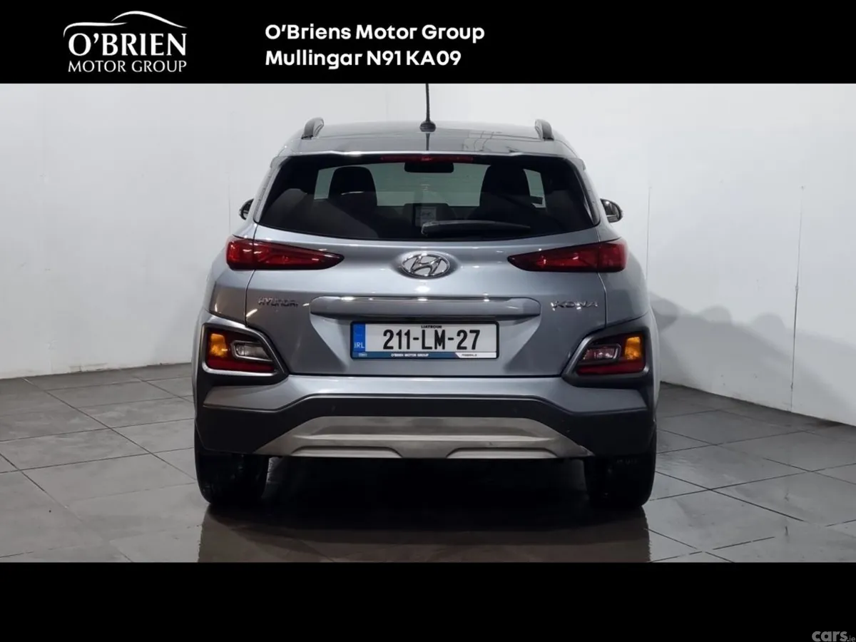 Hyundai KONA MPV, Petrol, 2021, Grey