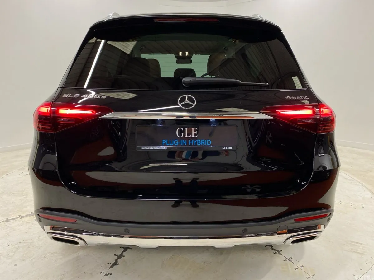 Mercedes-Benz GLE SUV, Petrol Plug-in Hybrid, 2026, Black