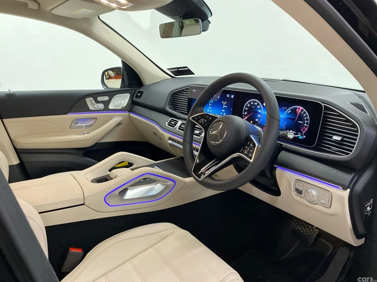Mercedes-Benz GLE SUV, Petrol Plug-in Hybrid, 2026, Black