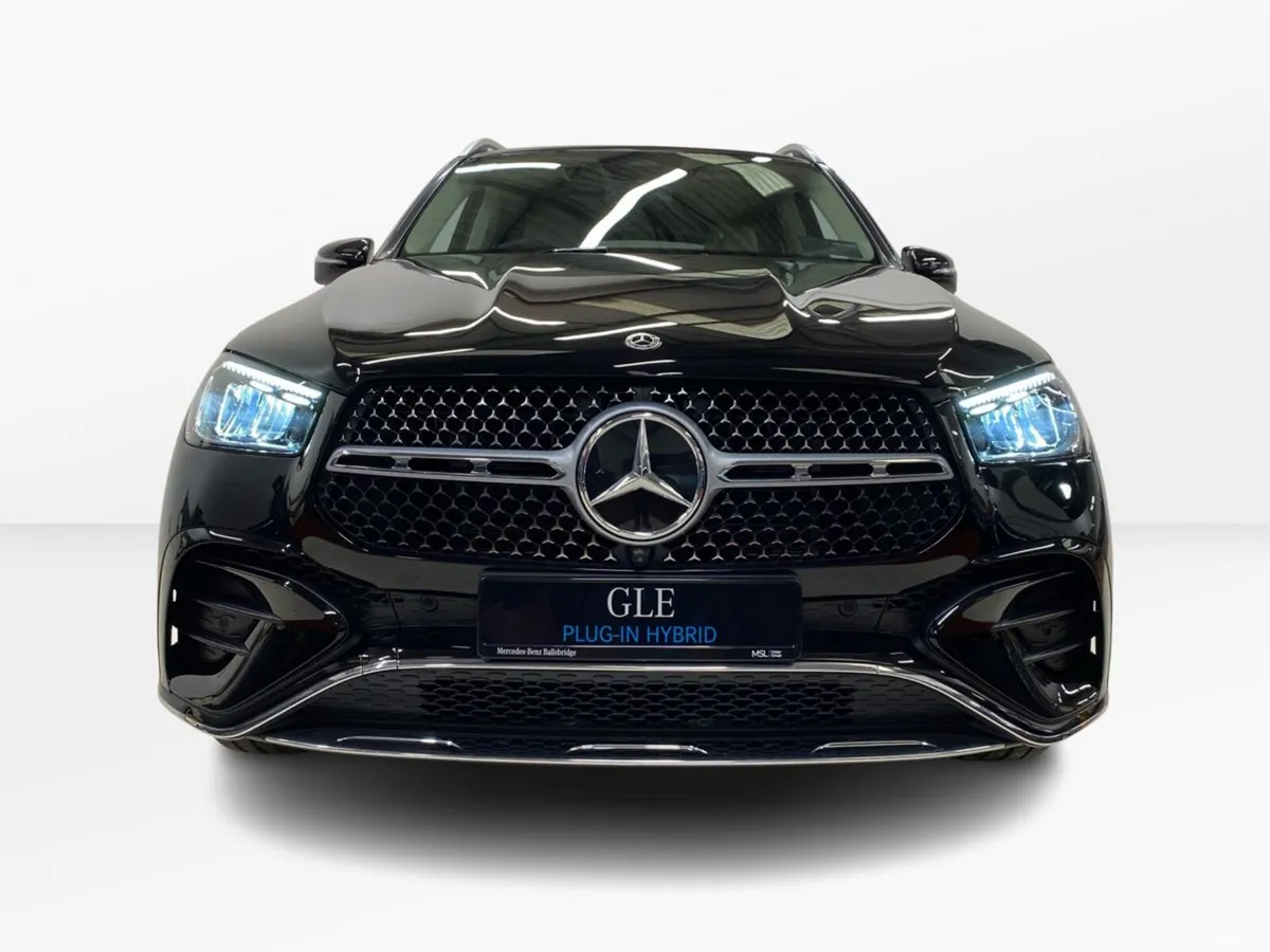 Mercedes-Benz GLE SUV, Petrol Plug-in Hybrid, 2026, Black