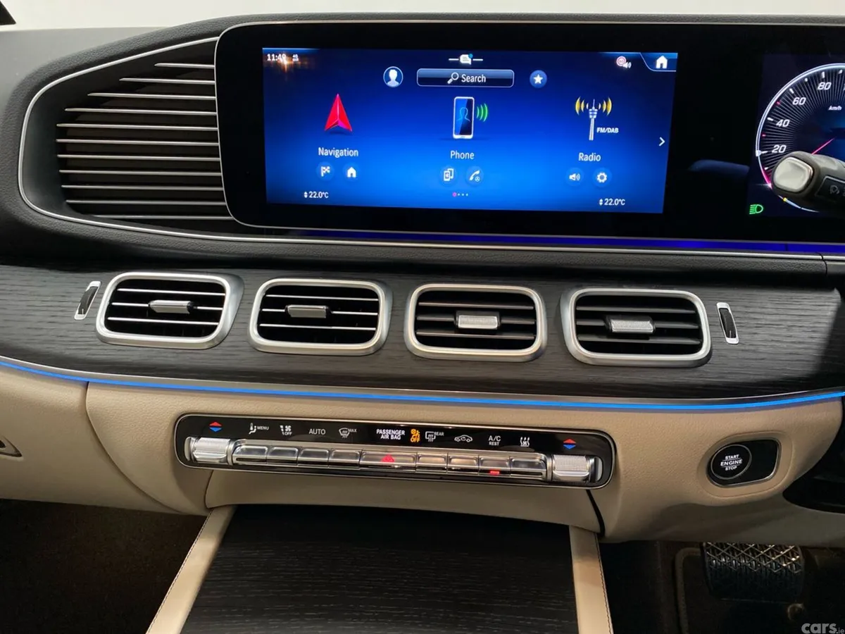 Mercedes-Benz GLE SUV, Petrol Plug-in Hybrid, 2026, Black