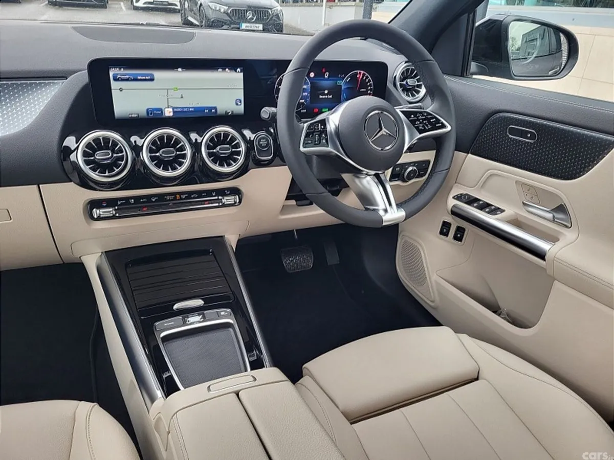 Mercedes-Benz GLA SUV, Petrol Plug-in Hybrid, 2027, Grey