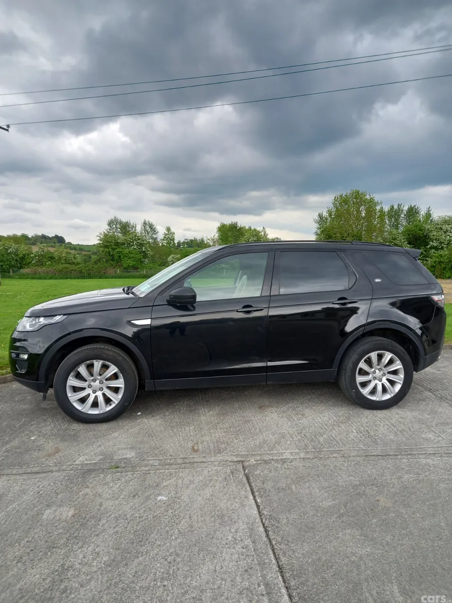 Land Rover Discovery SUV, Diesel, 2015, Black