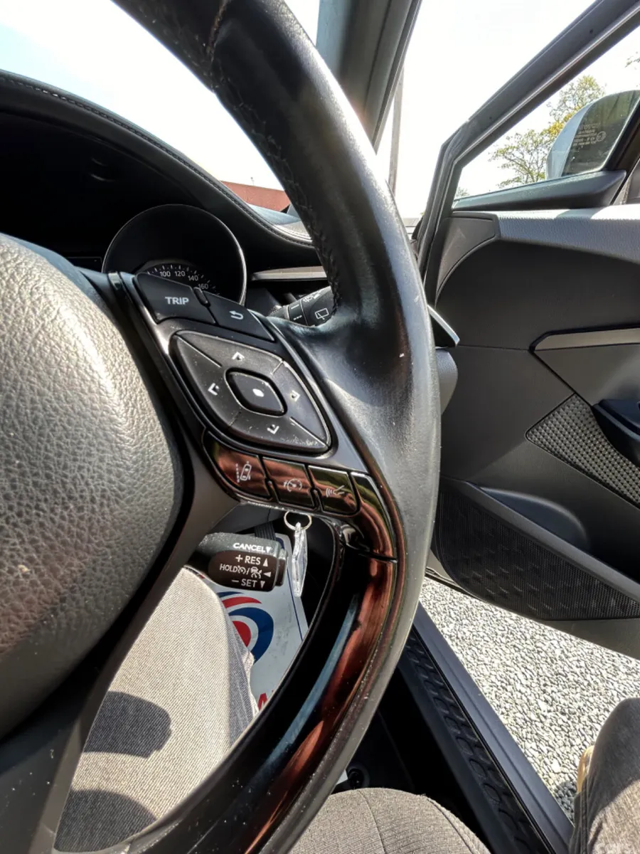 Toyota C-HR Hatchback, Petrol, 2018, Grey