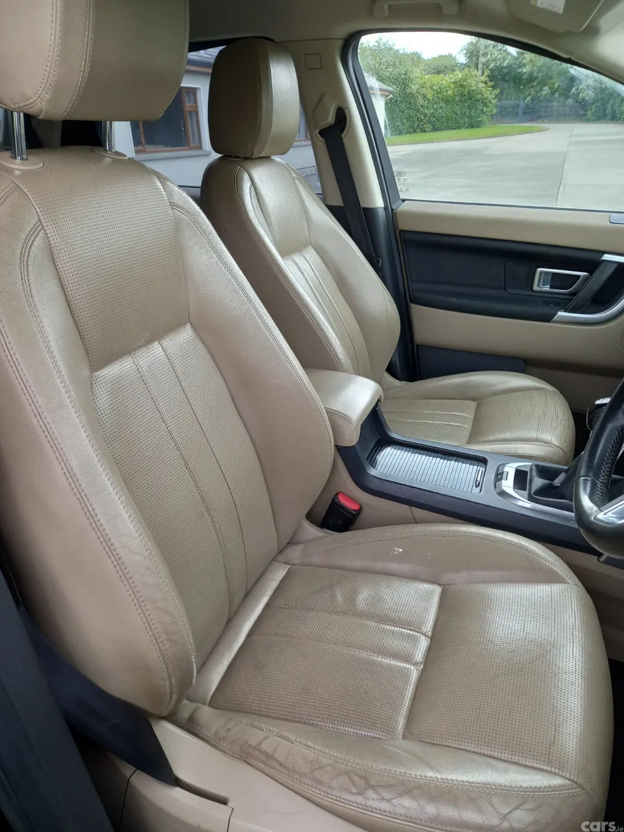Land Rover Discovery SUV, Diesel, 2015, Black