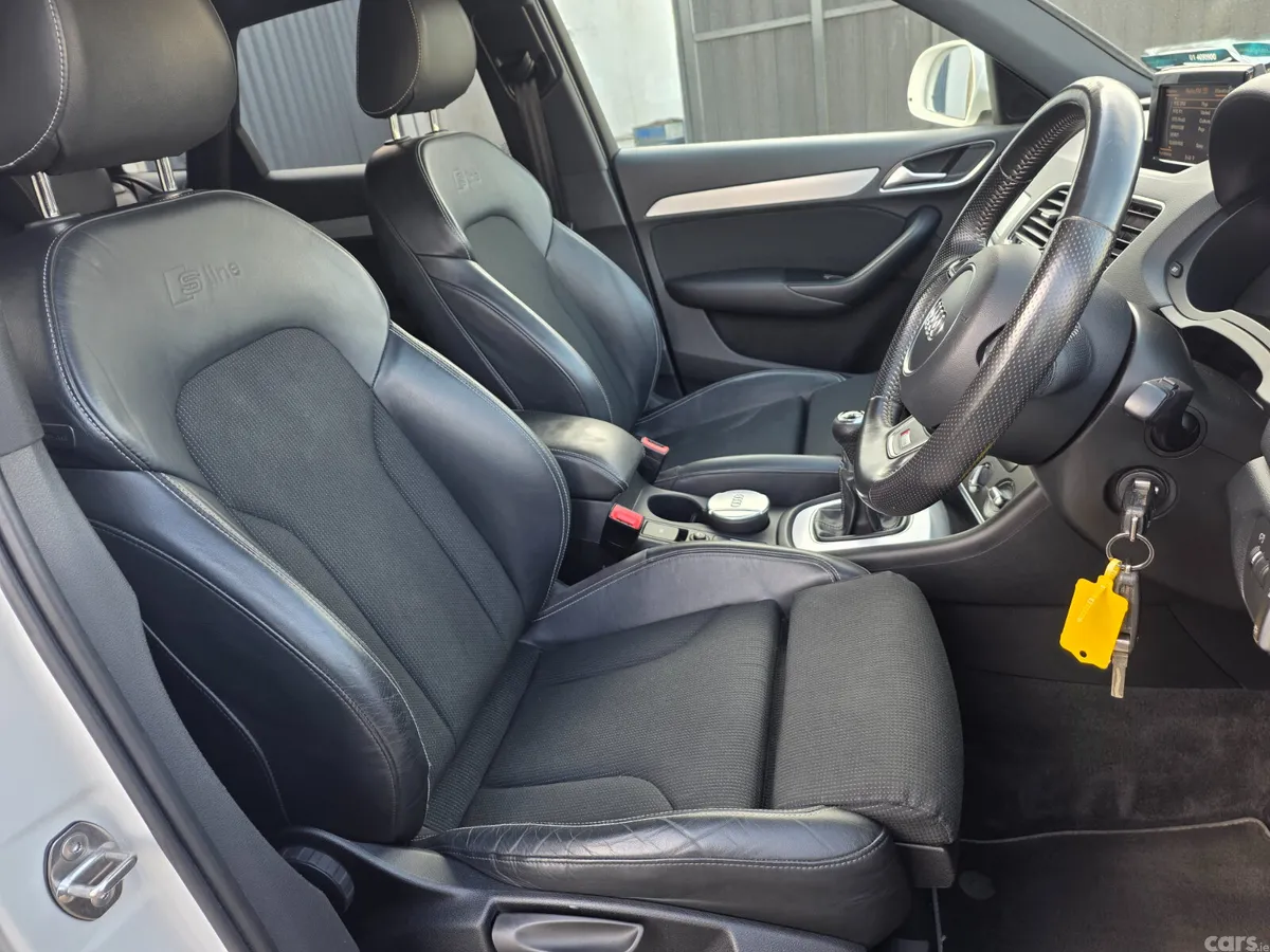 Audi Q3 SUV, Diesel, 2015, White