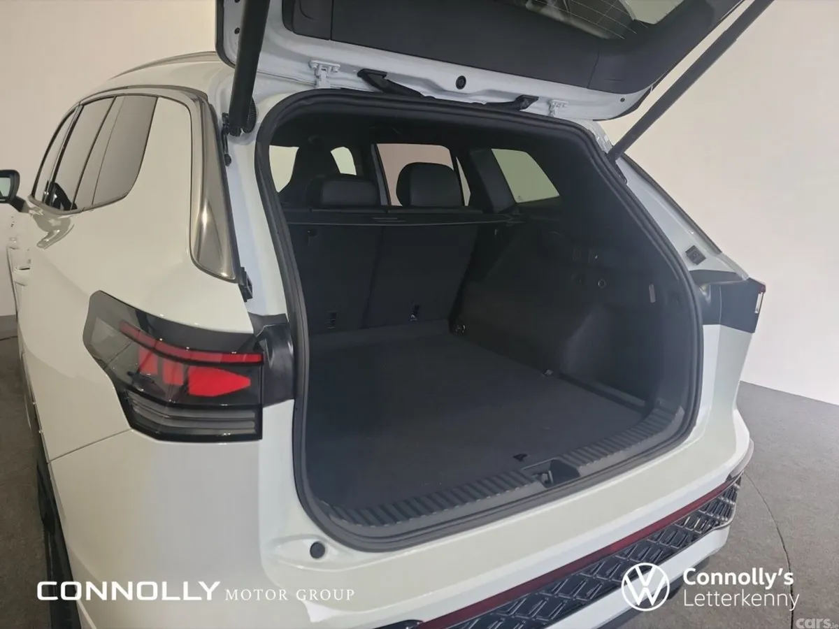 Volkswagen Tayron SUV, Petrol Hybrid, 2026, White