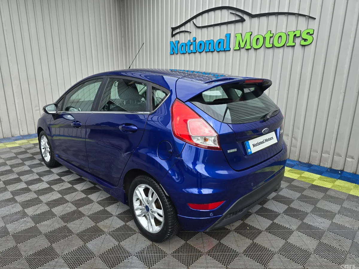 Ford Fiesta Hatchback, Petrol, 2015, Blue