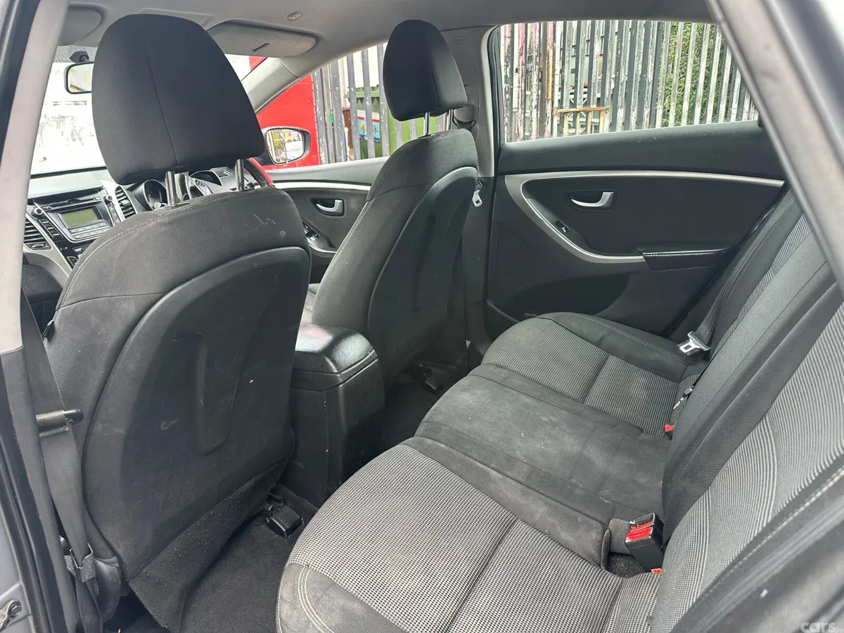 Hyundai i30 Hatchback, Diesel, 2012, Grey