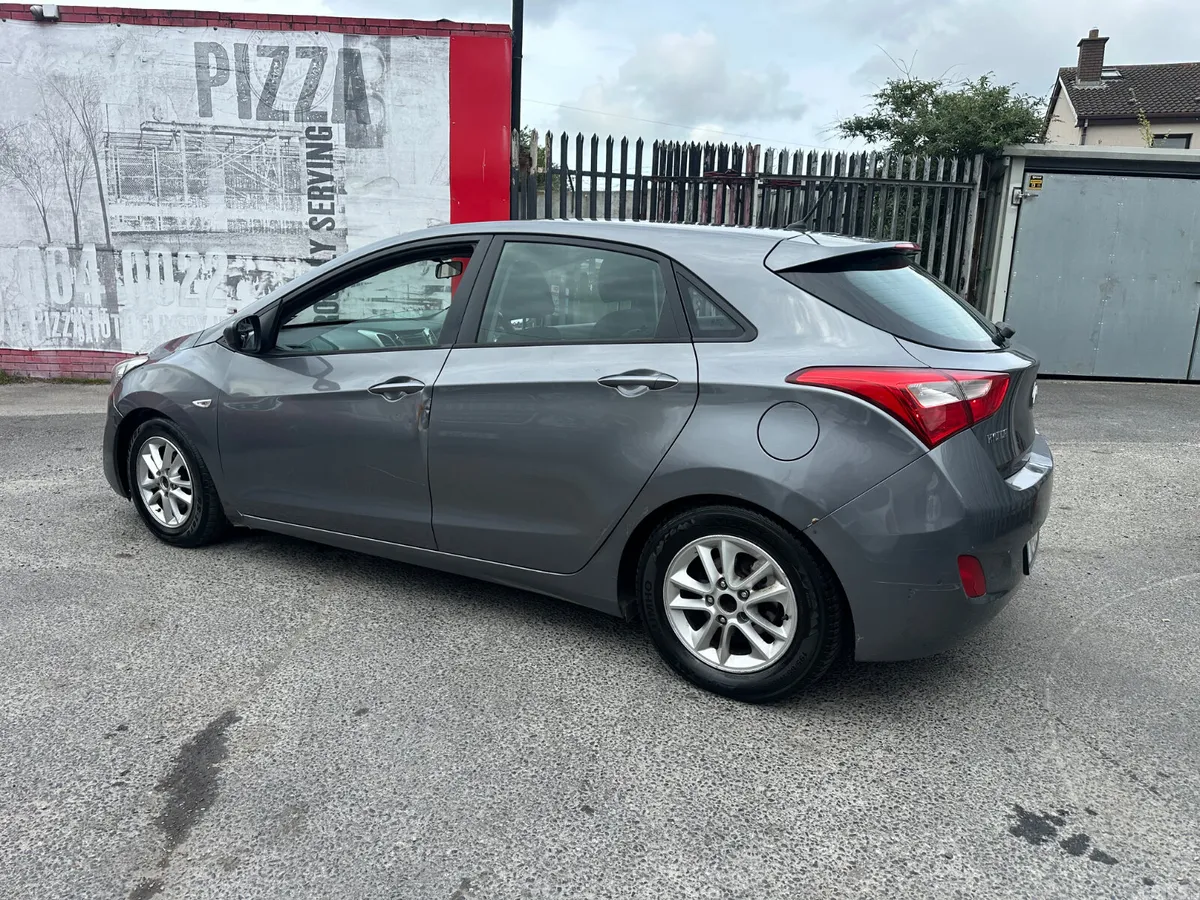 Hyundai i30 Hatchback, Diesel, 2012, Grey