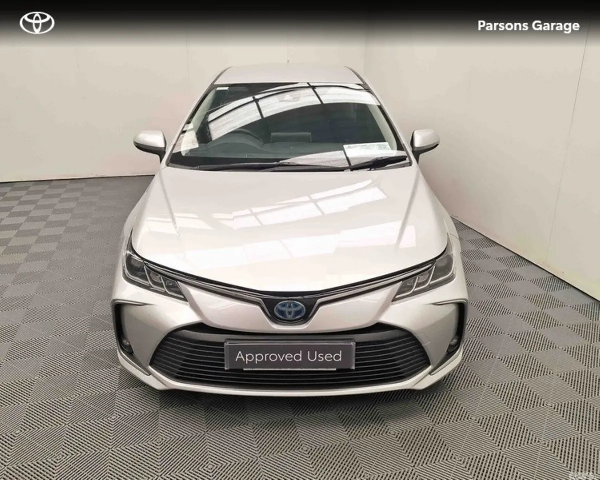 Toyota Corolla Saloon, Petrol Hybrid, 2021, Grey