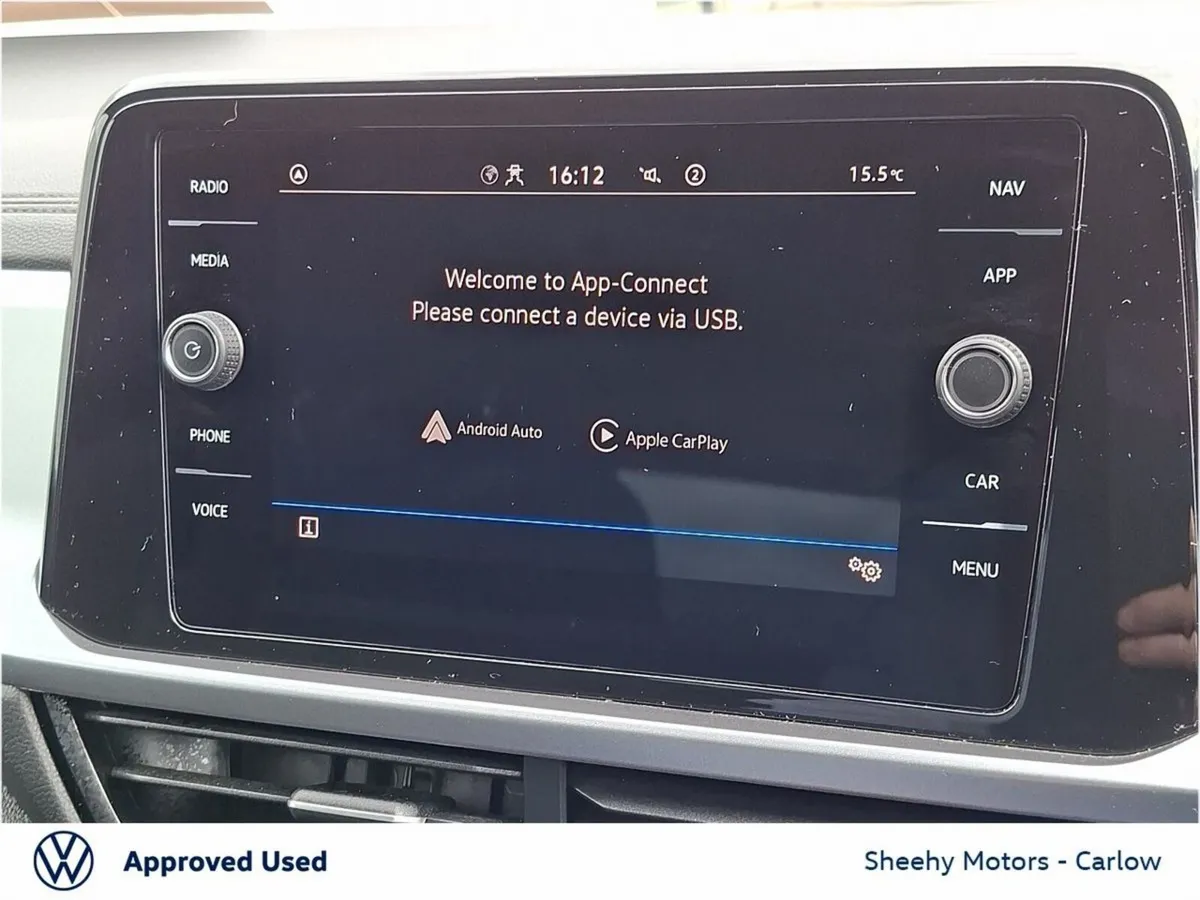 Volkswagen T-Roc Van, Diesel, 2023, White