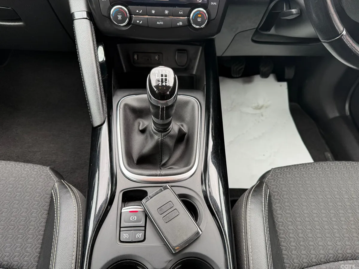 Renault Kadjar SUV, Diesel, 2017, Grey