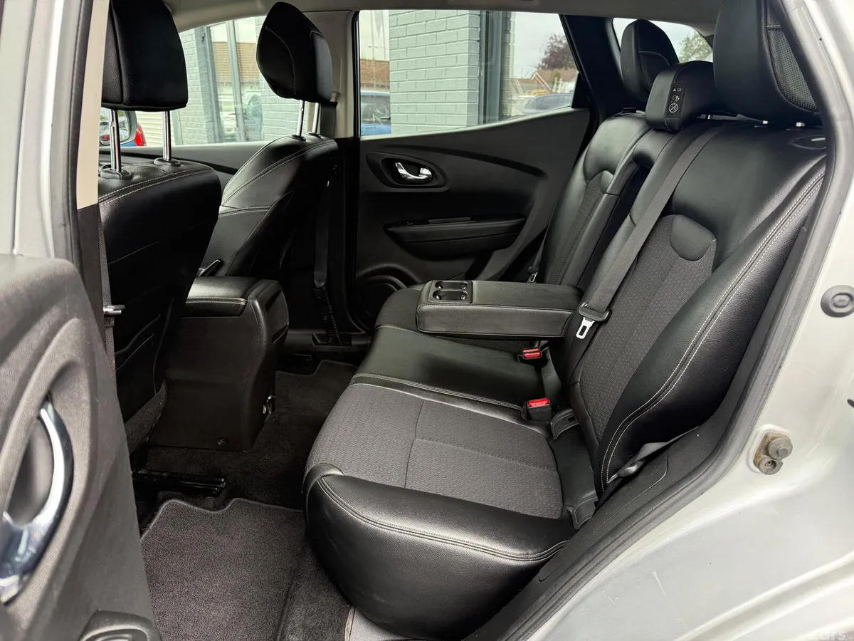 Renault Kadjar SUV, Diesel, 2017, Grey