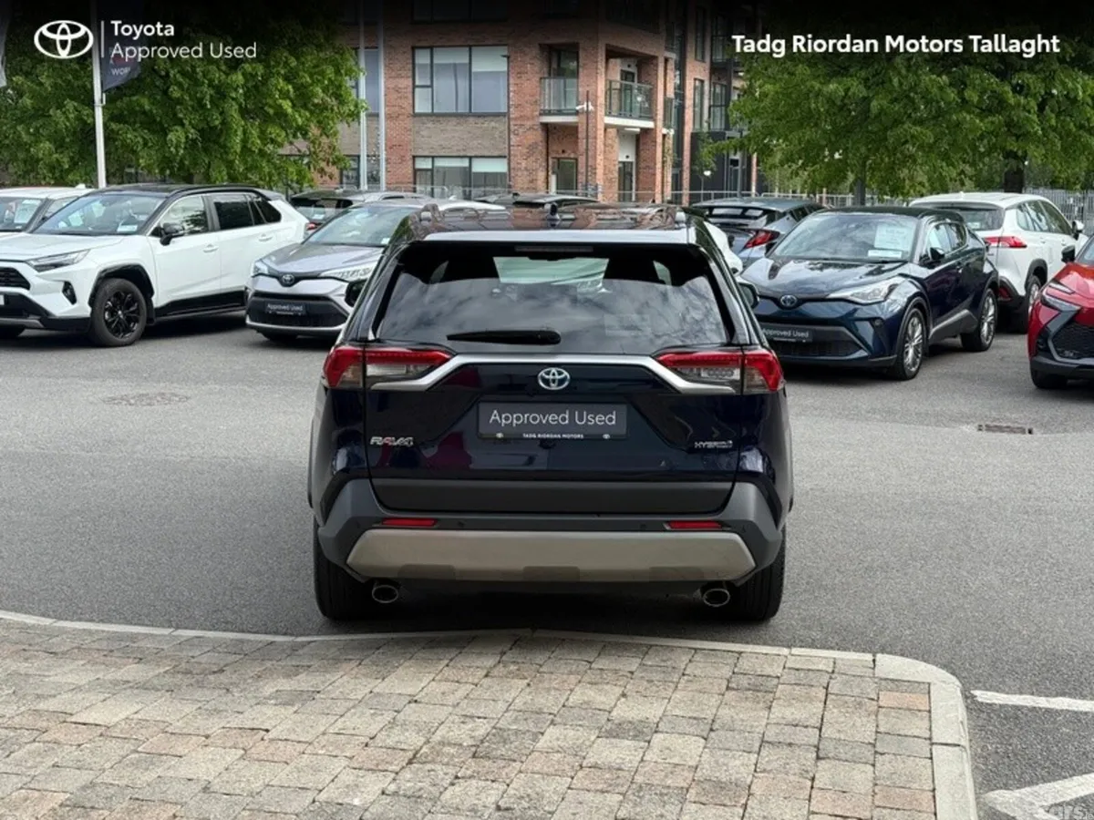 Toyota RAV4 SUV, Petrol Hybrid, 2024, Blue