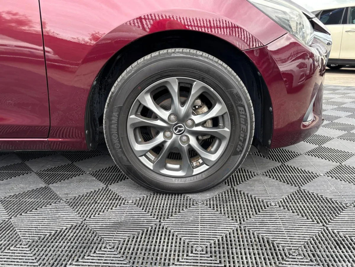 Mazda Demio Hatchback, Petrol, 2016, Red
