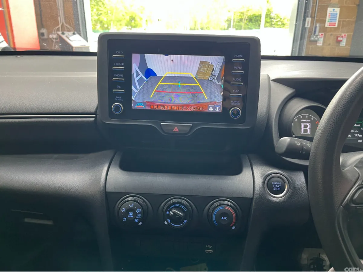 Toyota Yaris Cross SUV, Petrol, 2021, Red