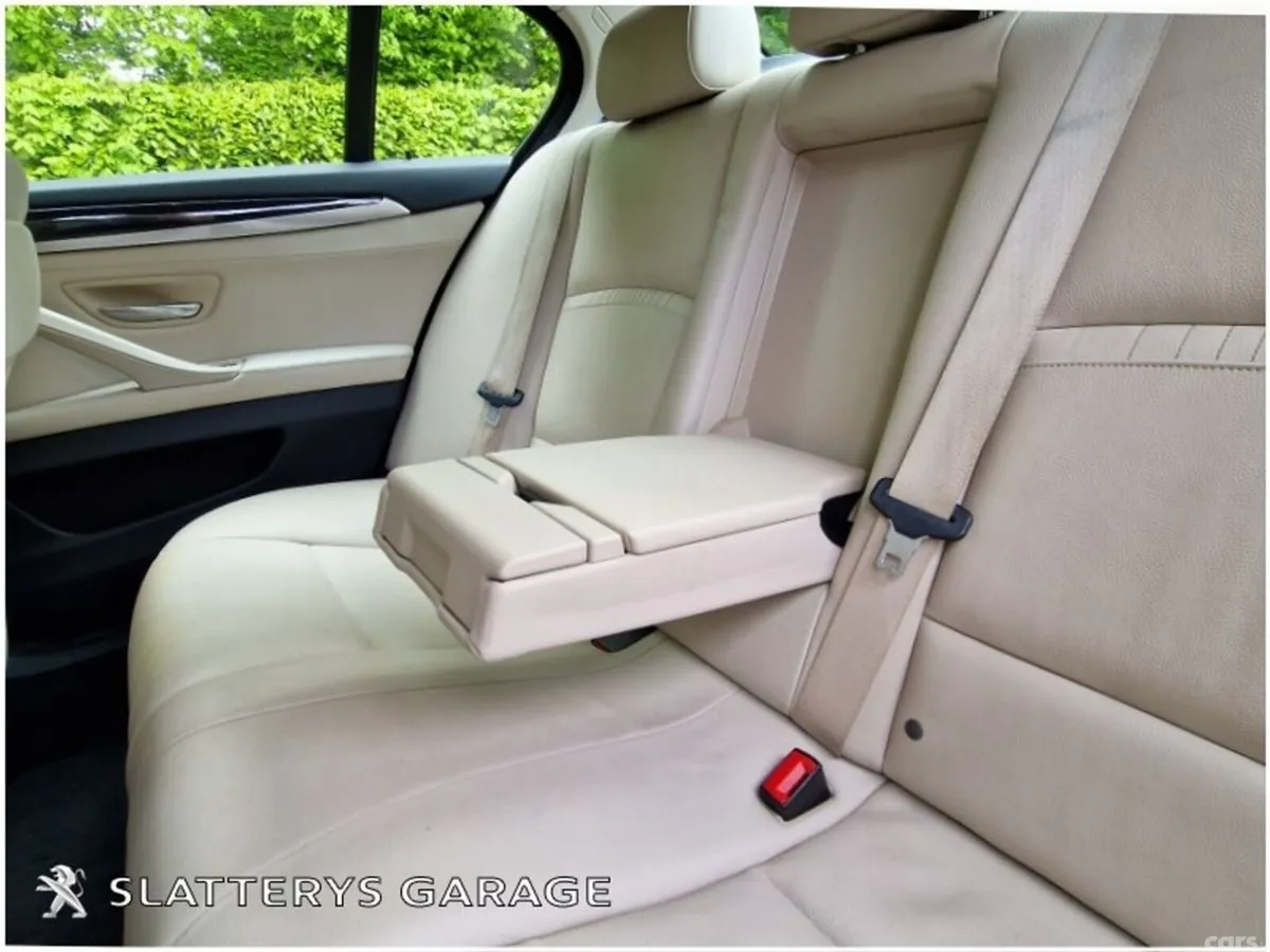 BMW 5-Series Saloon, Diesel, 2014, Blue