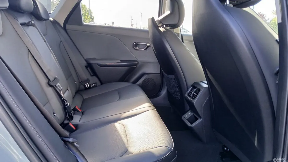 Kia K4 Hatchback, Petrol Hybrid, 2027, 