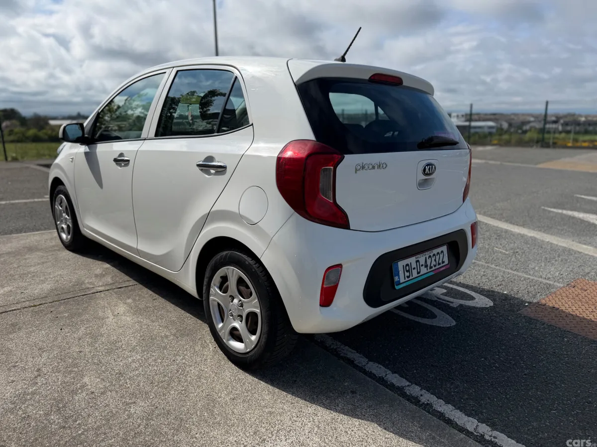 Kia Picanto Hatchback, Petrol, 2019, White