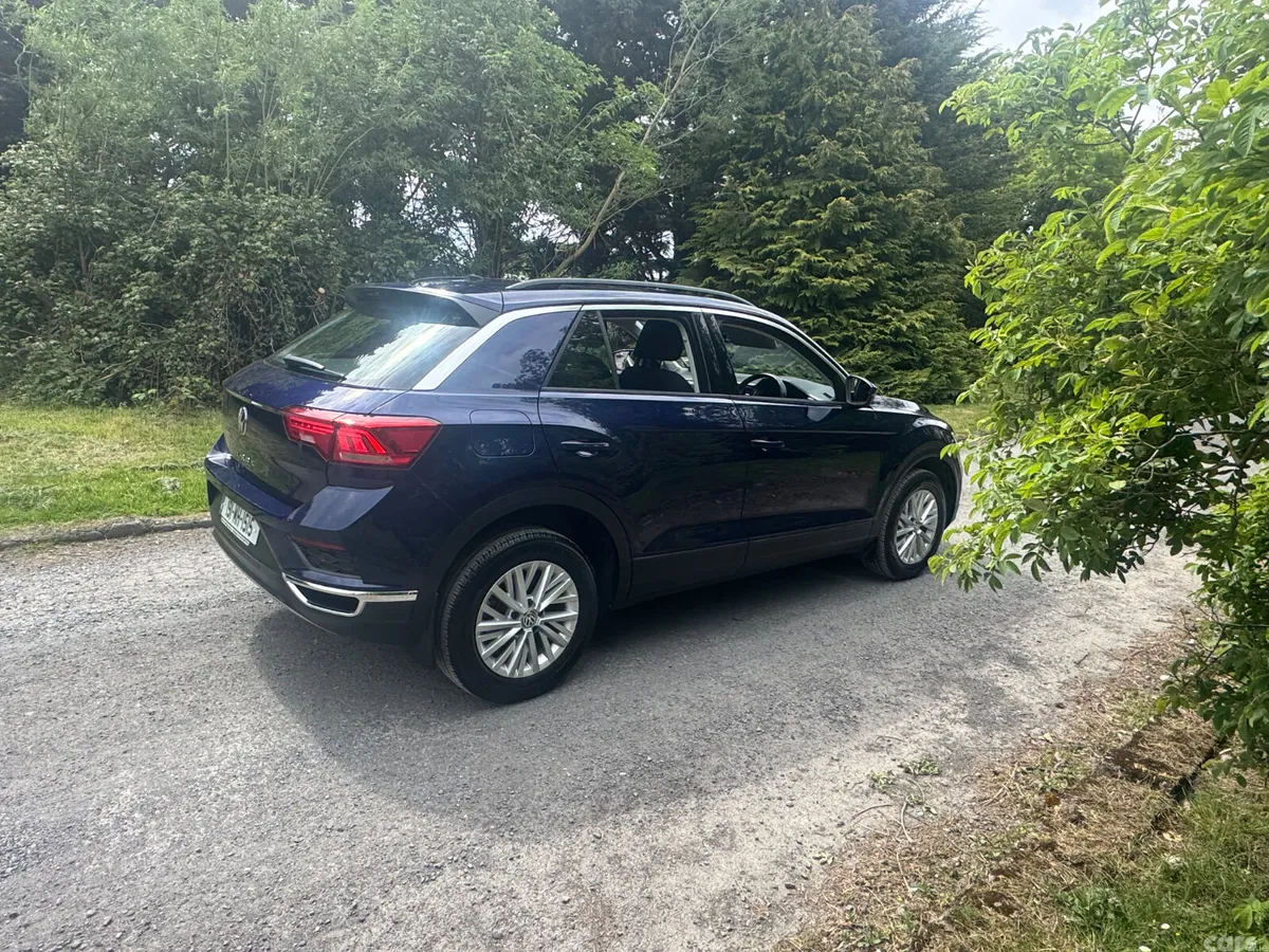 Volkswagen T-Roc SUV, Diesel, 2019, Blue