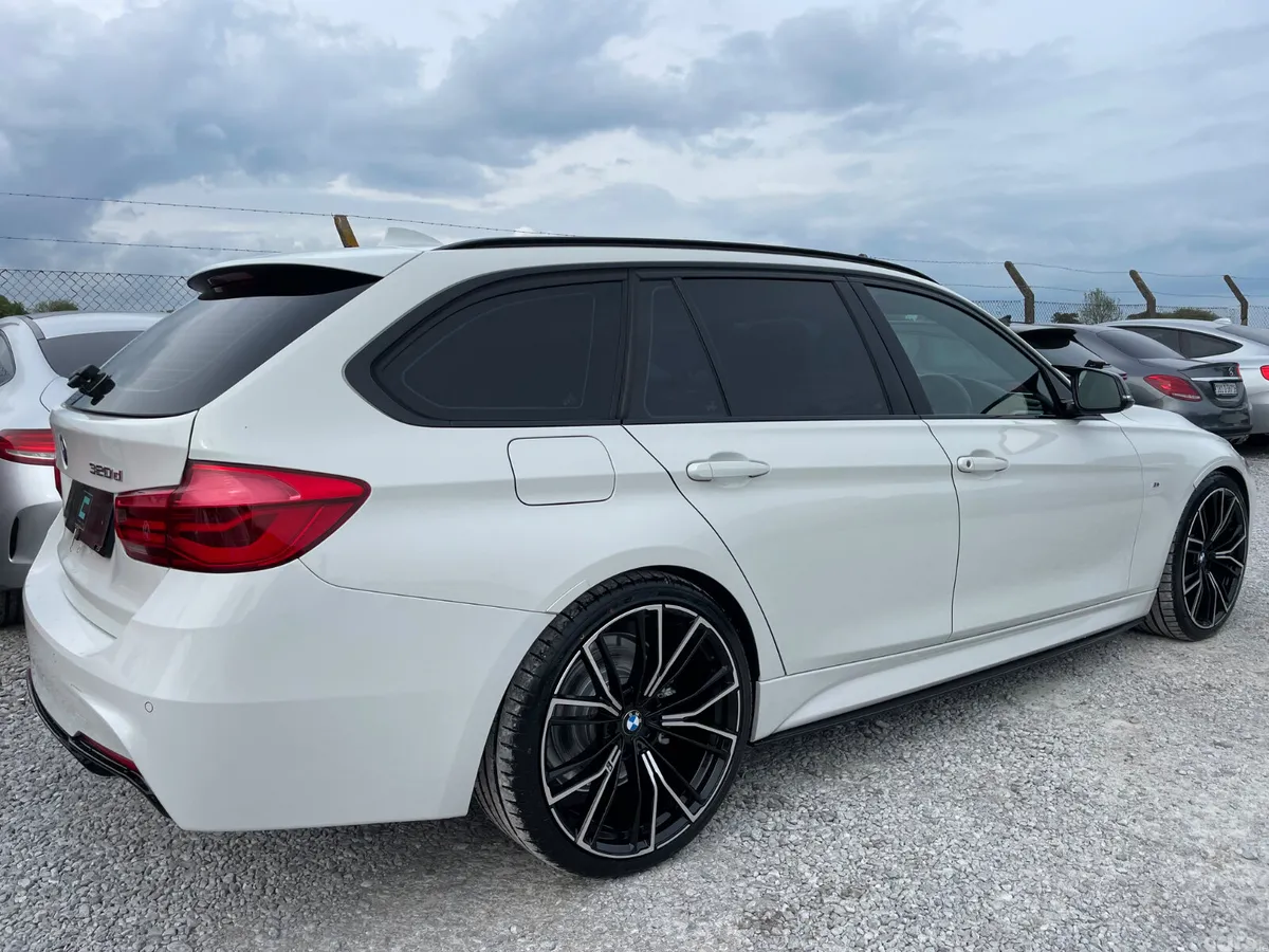 BMW 3-Series Estate, Diesel, 2017, White