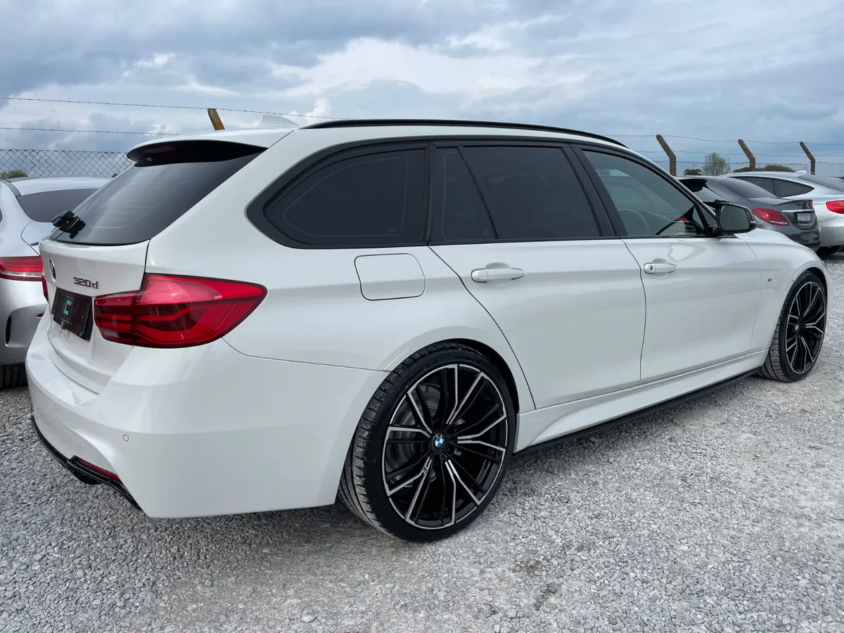 BMW 3-Series Estate, Diesel, 2017, White