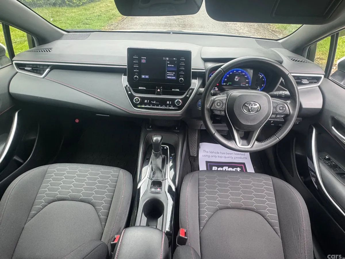 Toyota Corolla Hatchback, Petrol Hybrid, 2021, White