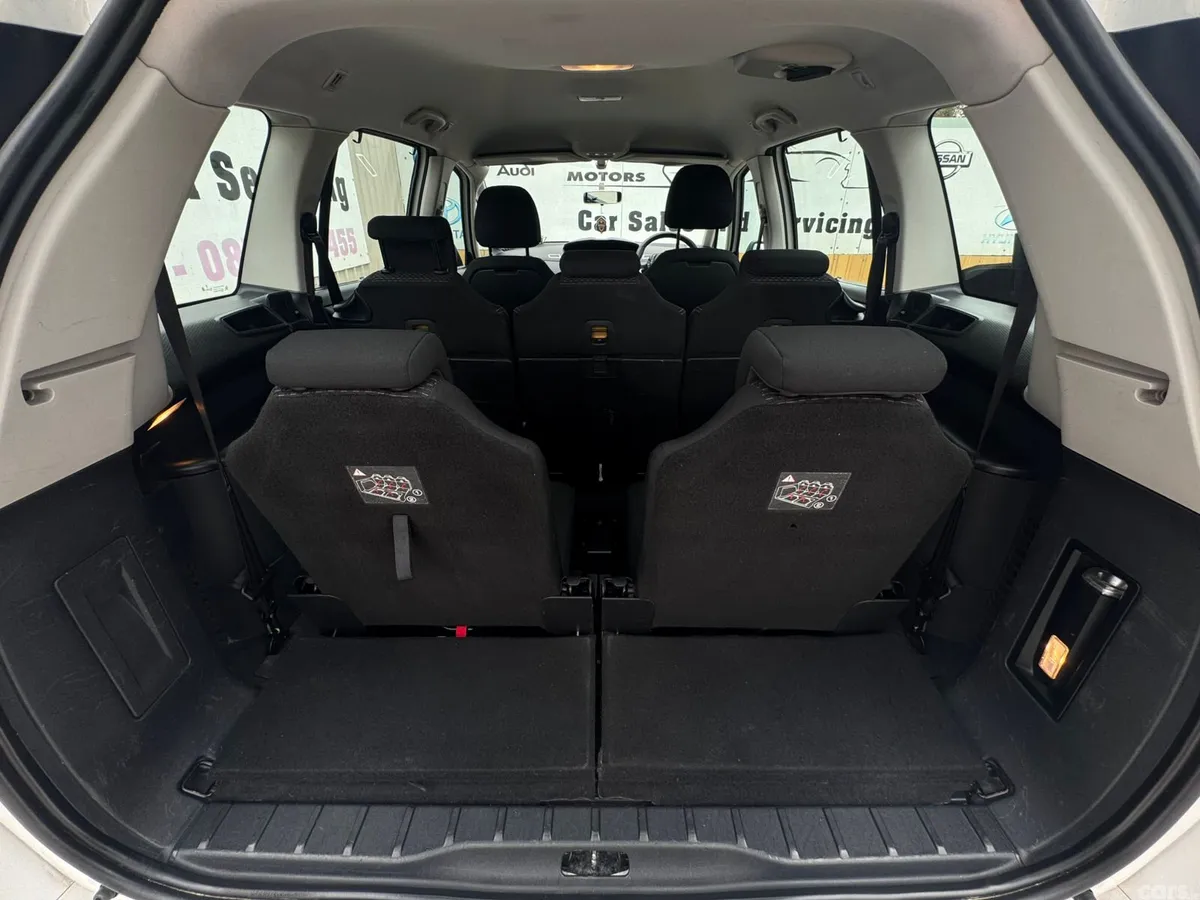 Citroen Grand C4 Picasso MPV, Diesel, 2013, White