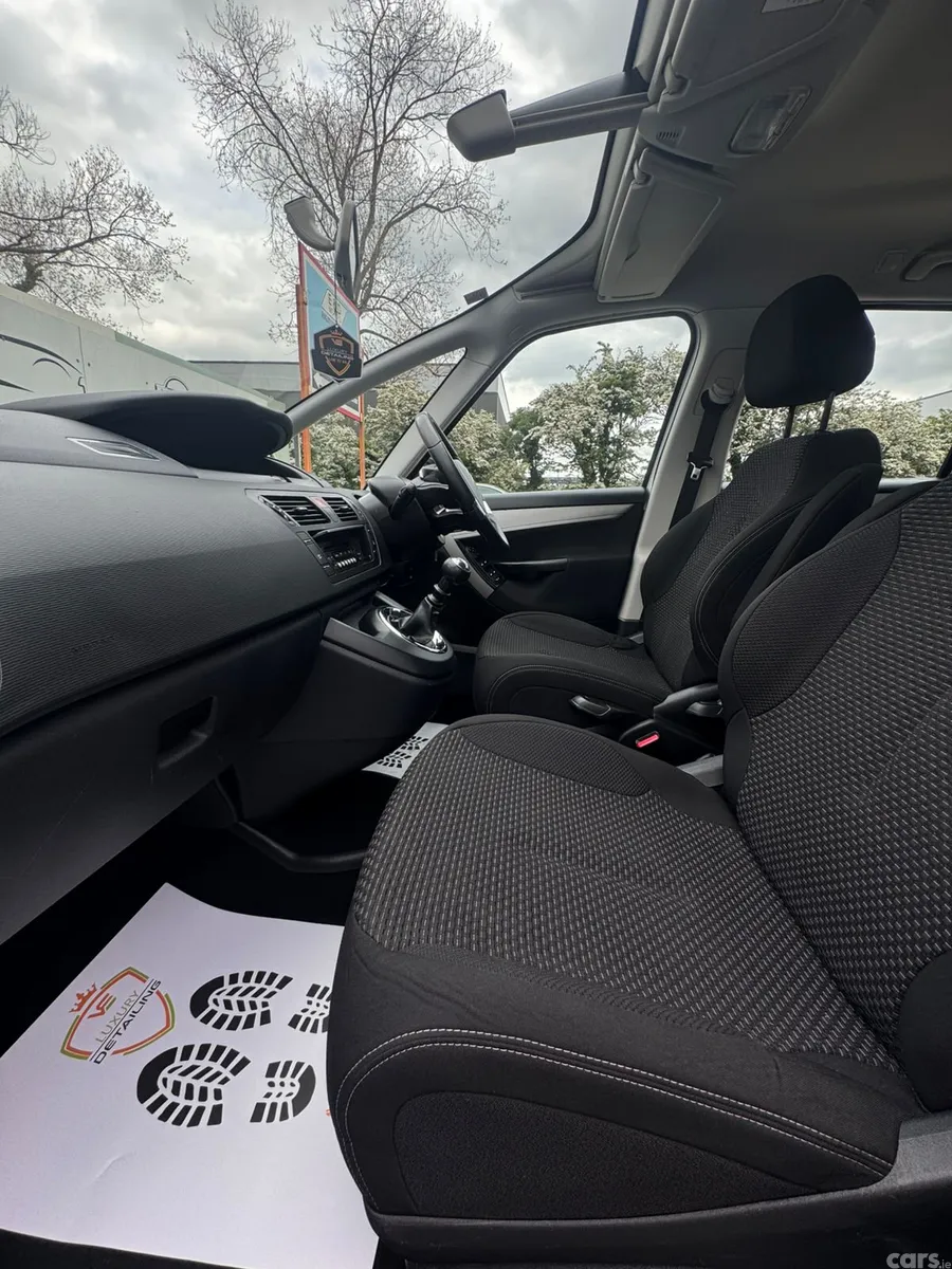 Citroen Grand C4 Picasso MPV, Diesel, 2013, White