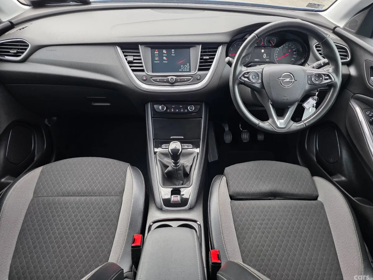 Opel Grandland X SUV, Diesel, 2021, Blue