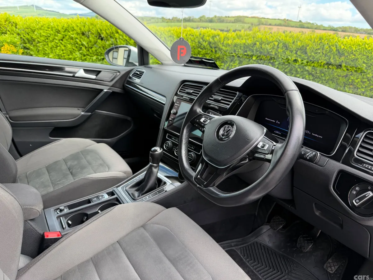 Volkswagen Golf Estate, Diesel, 2018, Grey