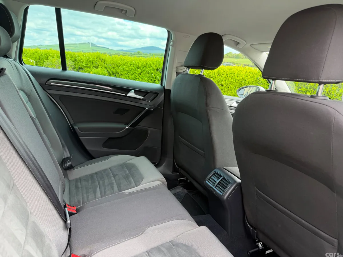 Volkswagen Golf Estate, Diesel, 2018, Grey