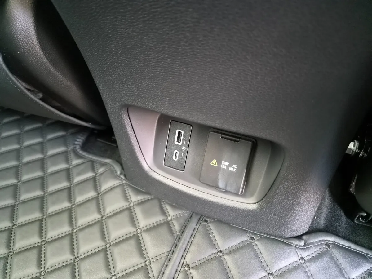 Skywell BE11 SUV, Electric, 2027, Silver
