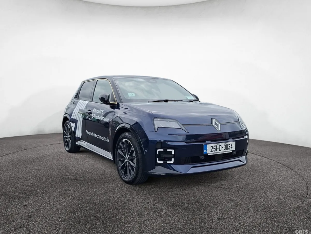 Renault 5 Hatchback, Electric, 2025, Blue