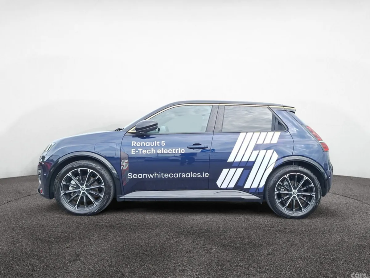 Renault 5 Hatchback, Electric, 2025, Blue