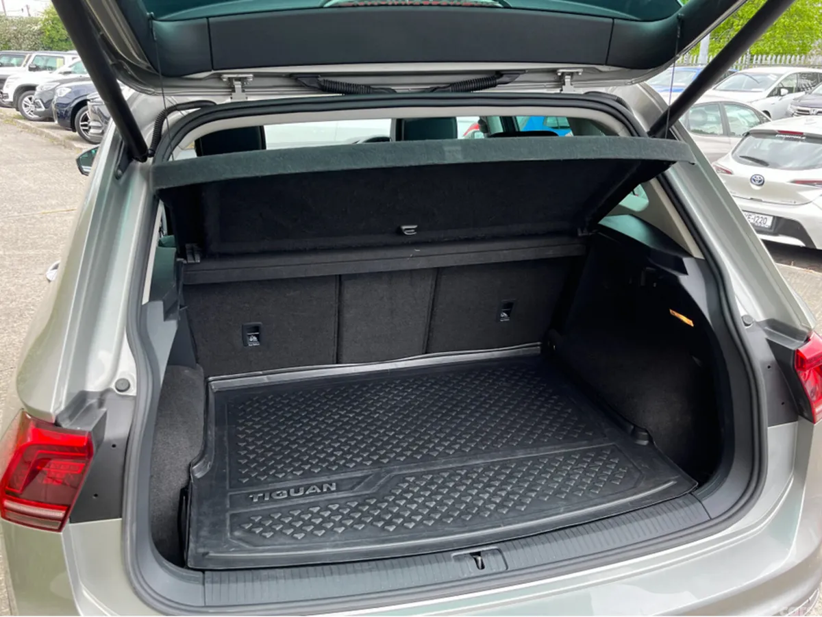 Volkswagen Tiguan SUV, Diesel, 2020, Grey