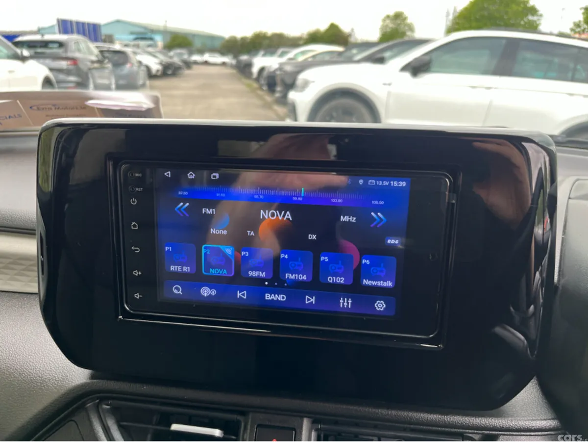 Suzuki Swift Hatchback, Petrol, 2023, Silver