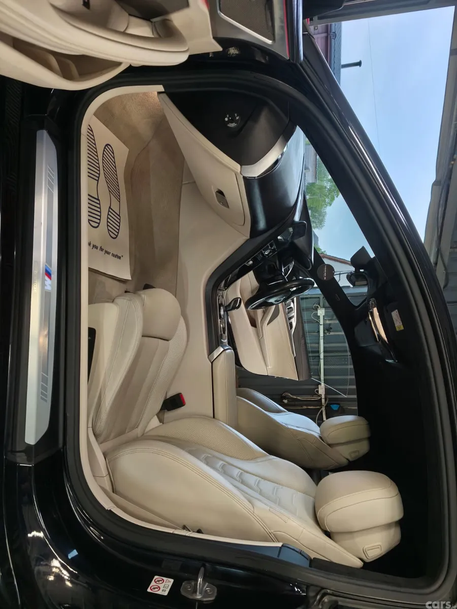 BMW 8-Series Coupe, Diesel, 2019, Black