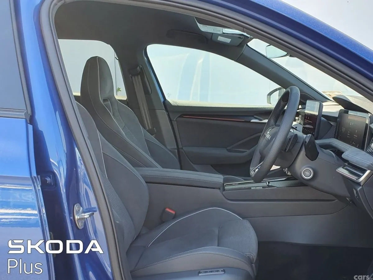 Skoda Superb Estate, Diesel, 2026, Blue