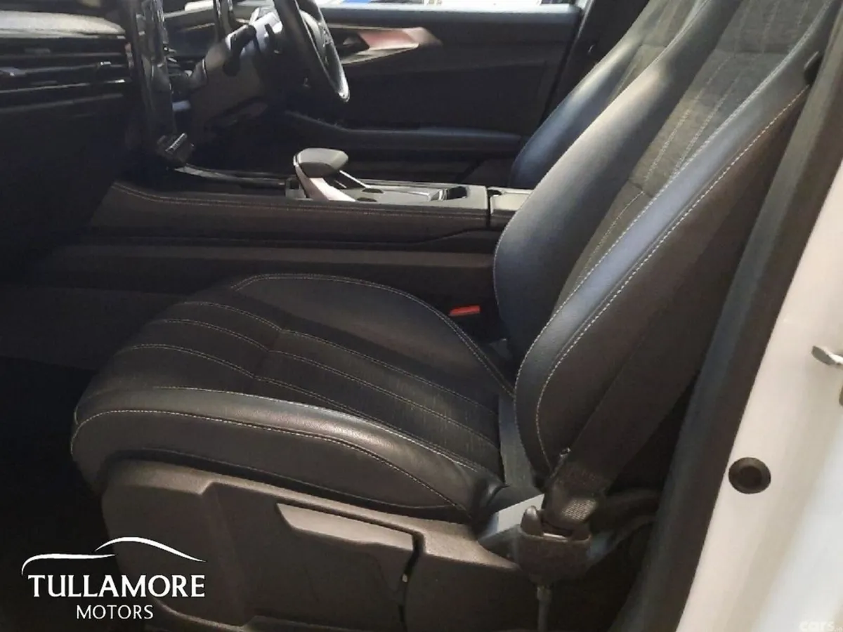 Renault Austral SUV, Petrol, 2024, White