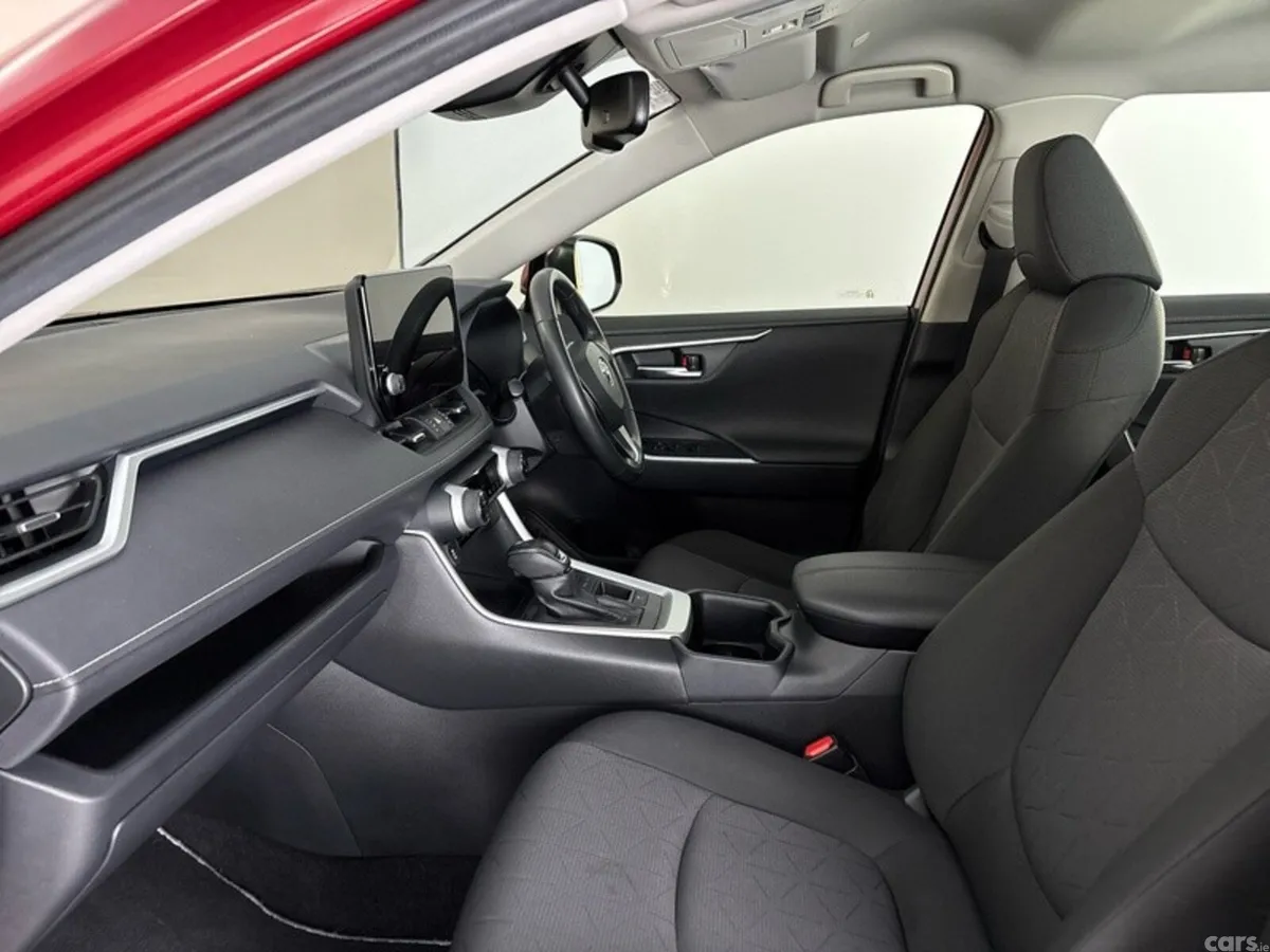 Toyota RAV4 SUV, Petrol Hybrid, 2023, Red