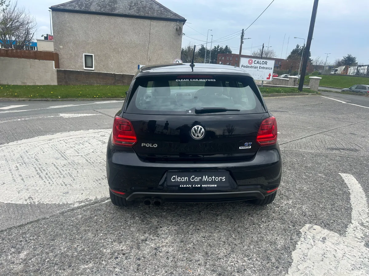Volkswagen Polo Hatchback, Petrol, 2015, Black